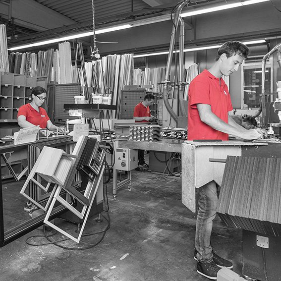 Produktion af Mira-billedrammer