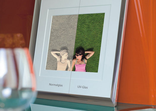 UV-glas beskytter dit billede mod at falme